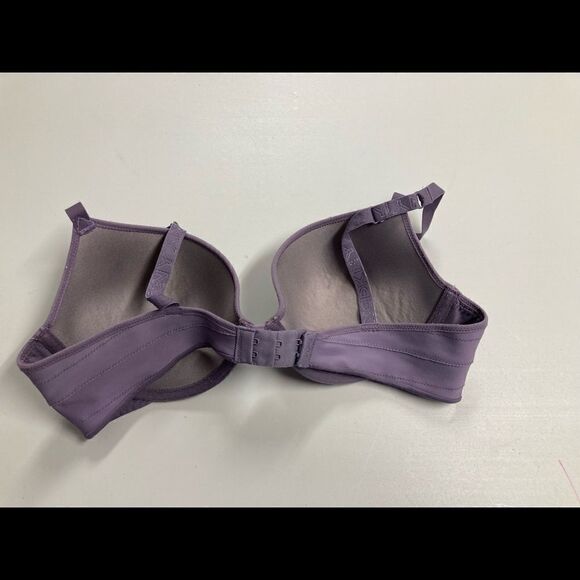 DNKY purple bra, size 36C, padded, underwire - Picture 12 of 14